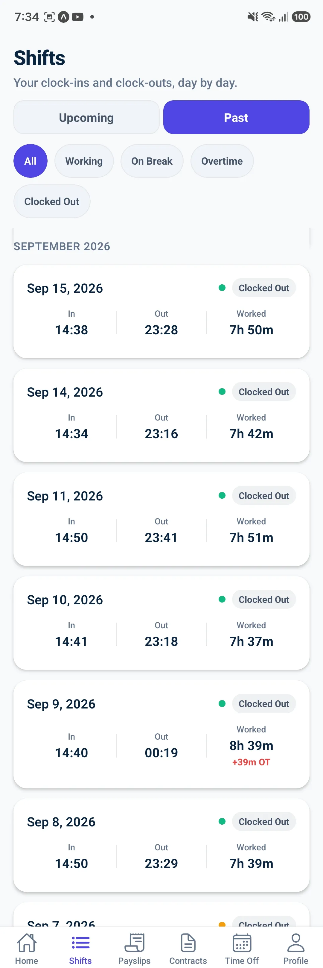 Chegatta app shifts list past with worked hours and overtime